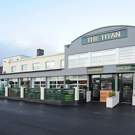 The Titan Hotell Clydebank Exteriör bild