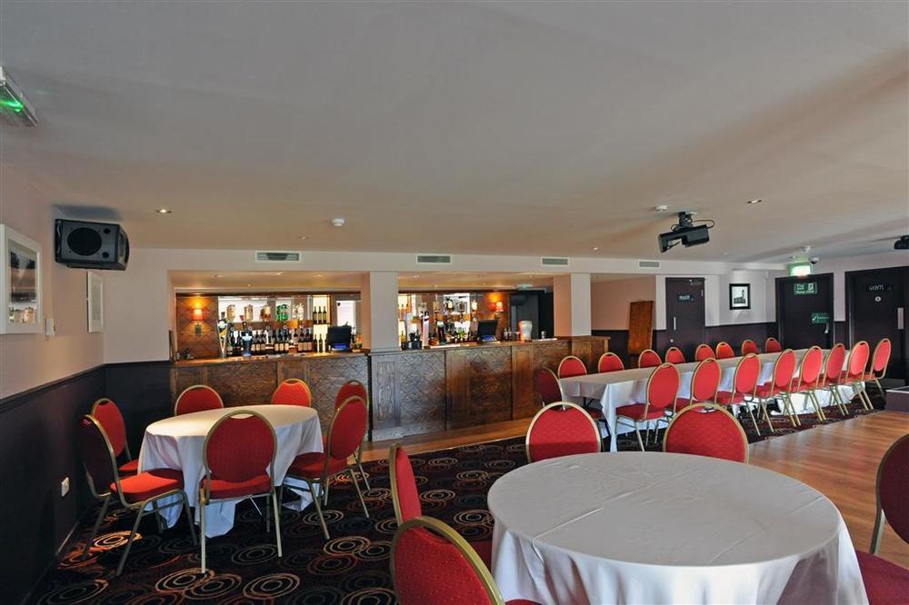 The Titan Hotell Clydebank Bekvämligheter bild