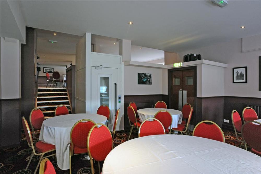The Titan Hotell Clydebank Bekvämligheter bild